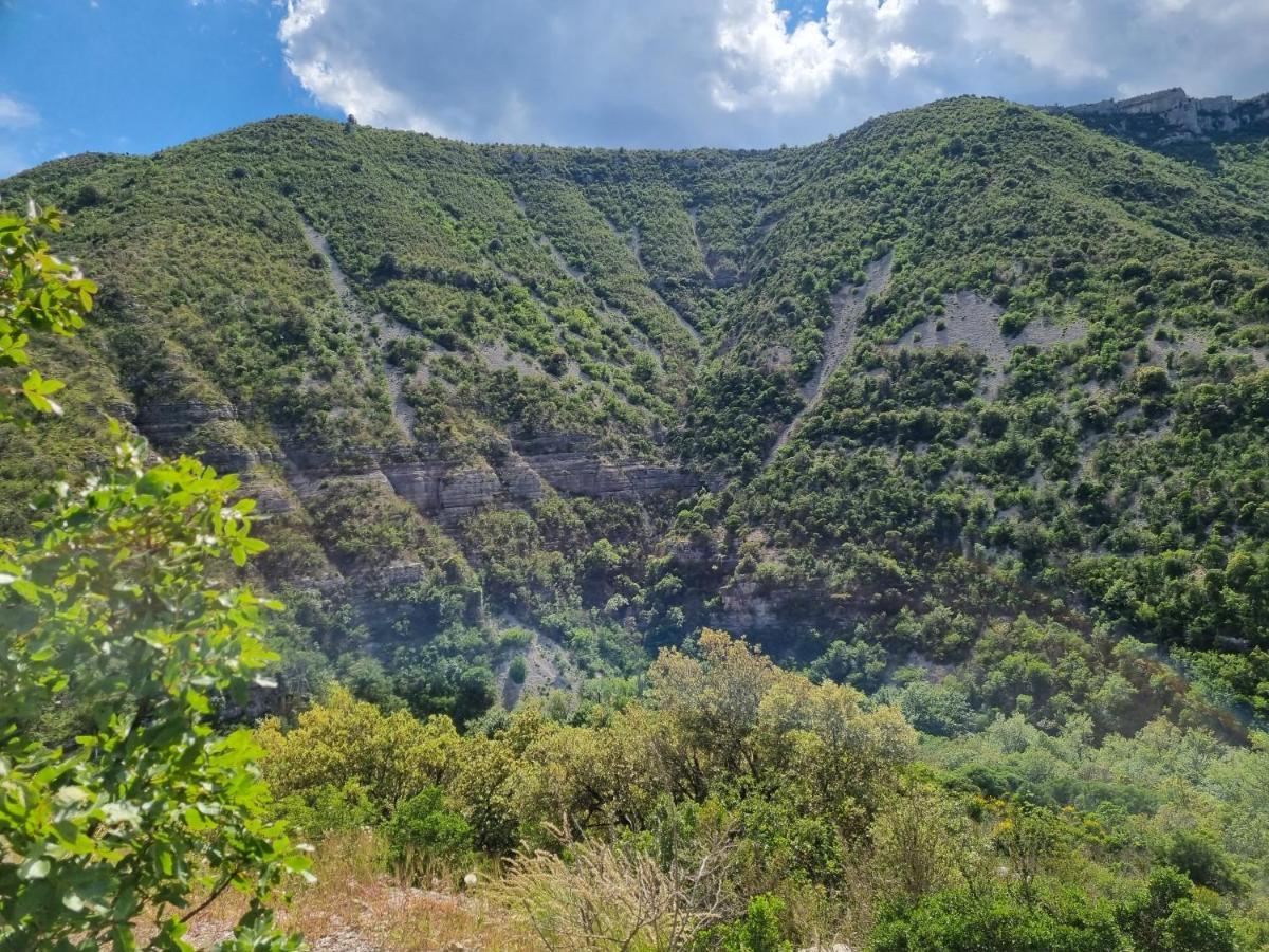 Gite De Navacelles Blandas ภายนอก รูปภาพ